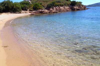 affitta la tua casa vacanza privata sul mare in affitto a Arzachena in Sardegna  2 camere da letto, 2 bagni fino a 5 posti letto in affitto