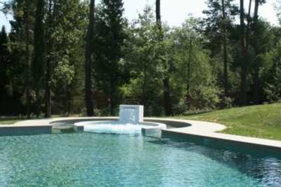 Villa vacation rentals with pool in Monte San Savino, Tuscany near Cortona and Arezzo with 6 bedrooms, 8 bathrooms up to 12 sleeps