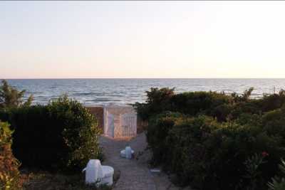 Beachfront vacation villa rentals steps from the sand.