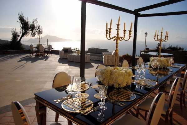 Holiday rental resort with private pool in Massa Lubrense Naples beautiful park surrounded by greenery in this resort in Campania 8