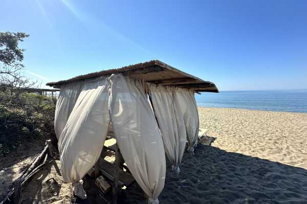 Book now your vacation in Tuscany in this beautiful private villa with pool on the sea in Roccamare, Castiglione della Pescaia, Grosseto rents 17