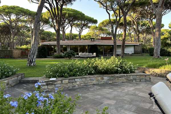 Book now your vacation in Tuscany in this beautiful private villa with pool on the sea in Roccamare, Castiglione della Pescaia, Grosseto rents 10