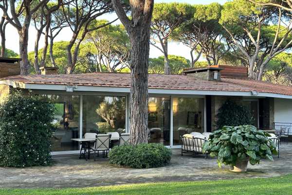 Book now your vacation in Tuscany in this beautiful private villa with pool on the sea in Roccamare, Castiglione della Pescaia, Grosseto rents 12